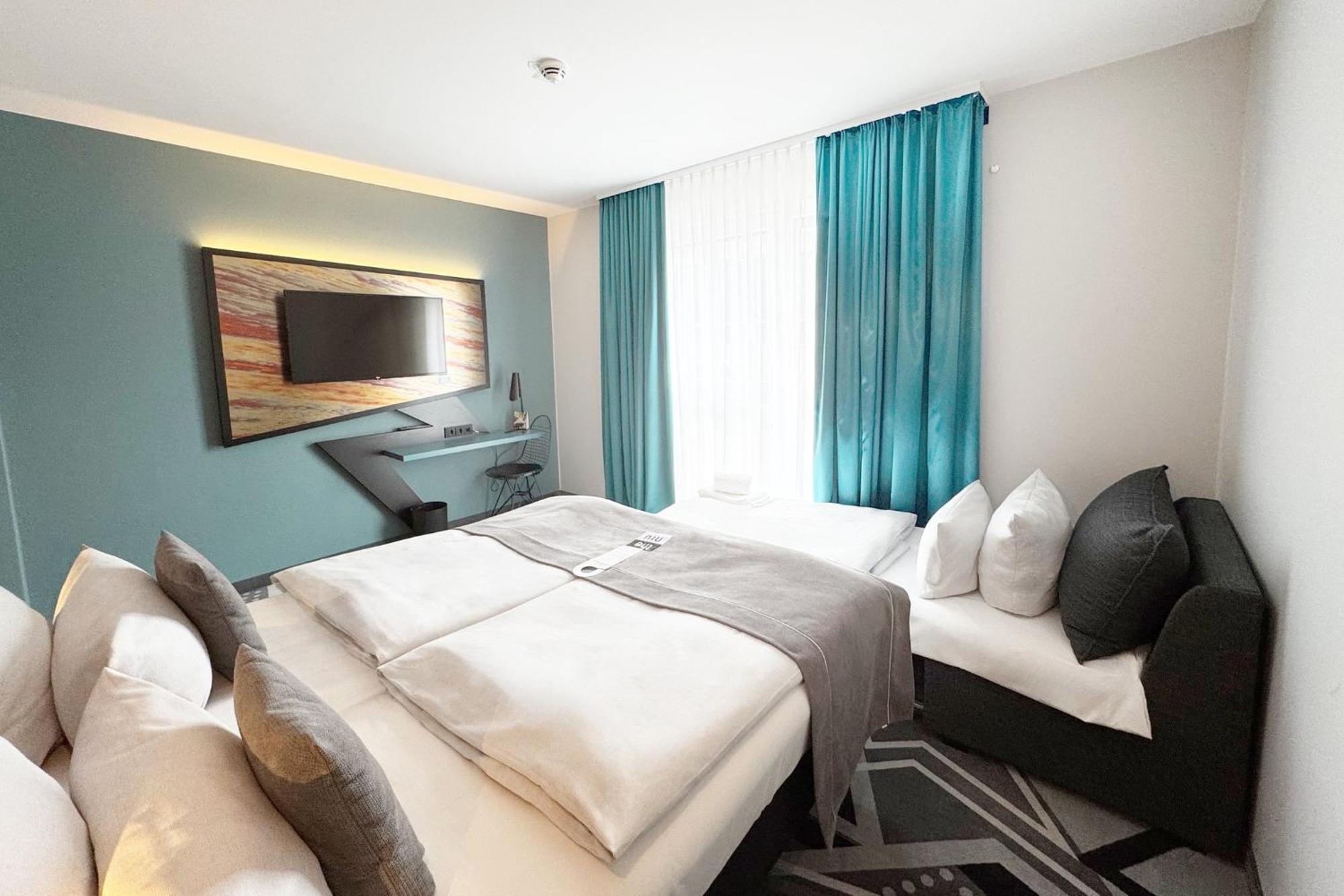 - The Niu, Flash Charlottenburg By Ihg Berlijn